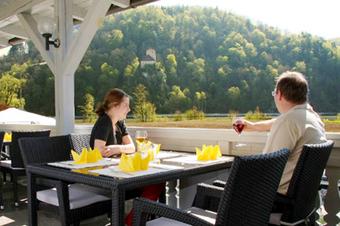 Gasthof Hotel Zur Post - 平台