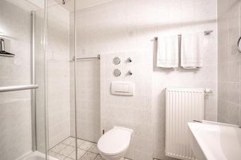 Hotel Schaider - Bathroom