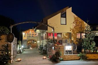 Tacheles Landrestaurant und G&auml;stehaus Schmitt - Aussenansicht