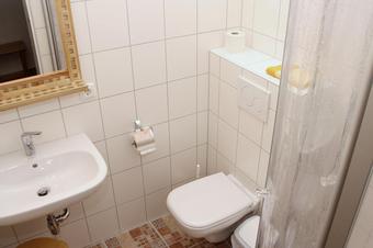 Gästehaus Elisabeth - Bathroom