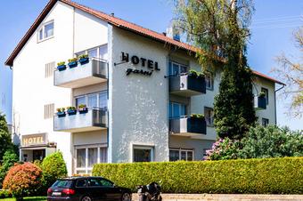 Hotel Garni Metzingen - Aussenansicht