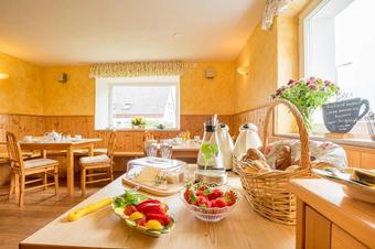 Gästehaus Bachäckerhof - Breakfast room