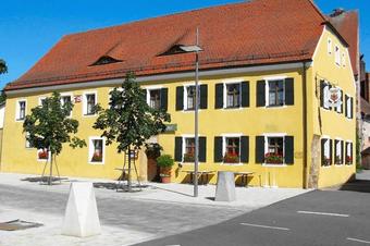 Schlo&szlig;-Hotel Hirschau - Vu d'ext&eacute;rieur