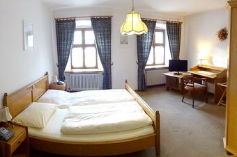 Schlo&szlig;-Hotel Hirschau - Chambre