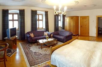 Schlo&szlig;-Hotel Hirschau - Chambre