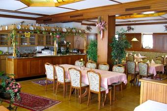 Schlo&szlig;-Hotel Hirschau - Lobby