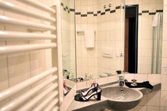 Akzent Hotel Stadt Schlüchtern - Ванная комната