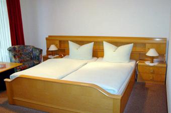 Pension Haus Wiehenperle - Zimmer
