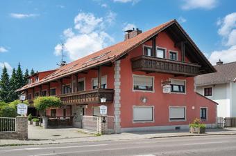 G&auml;stehaus Kn&ouml;delhof - Outside