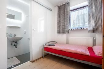 G&auml;stehaus Kn&ouml;delhof - Room