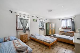 G&auml;stehaus Kn&ouml;delhof