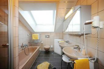 Pension Gästehaus Stern - Bathroom