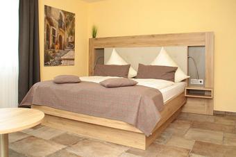 Hotel Restaurant Waldschl&ouml;&szlig;chen - Pokoje