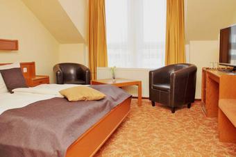 Hotel Restaurant Waldschl&ouml;&szlig;chen - Pokoje