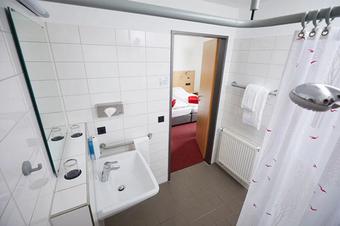Hotel Haus vom Guten Hirten - Ванная комната