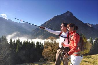 Hotel Bellevue - &Epsilon;&lambda;&epsilon;ύ&theta;&epsilon;&rho;&omicron;&sigmaf; &chi;&rho;ό&nu;&omicron;&sigmaf;