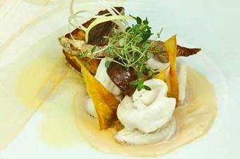 Ristorante Albergo Grotto Serta - Cervecer&iacute;a al aire libre