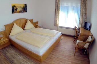 Hotel Restaurant Haus Rameil - Δωμάτιο