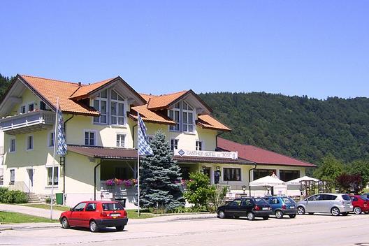 Gasthof Hotel Zur Post - pogled od zunaj
