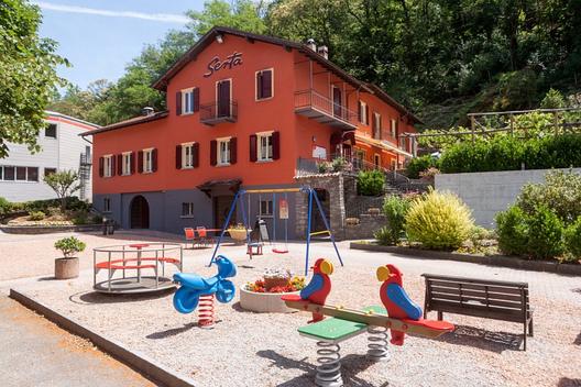 Ristorante Albergo Grotto Serta - Outside