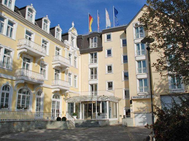 Hotel Rheinischer Hof - Ulkon&auml;kym&auml;