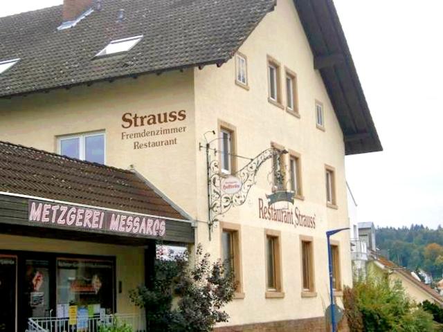 Hotel Strauss - buitenkant