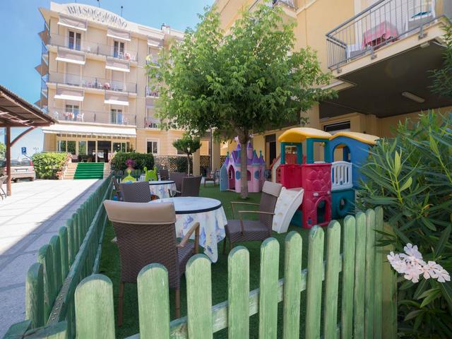 Hotel Belsoggiorno - Εξωτερική άποψη