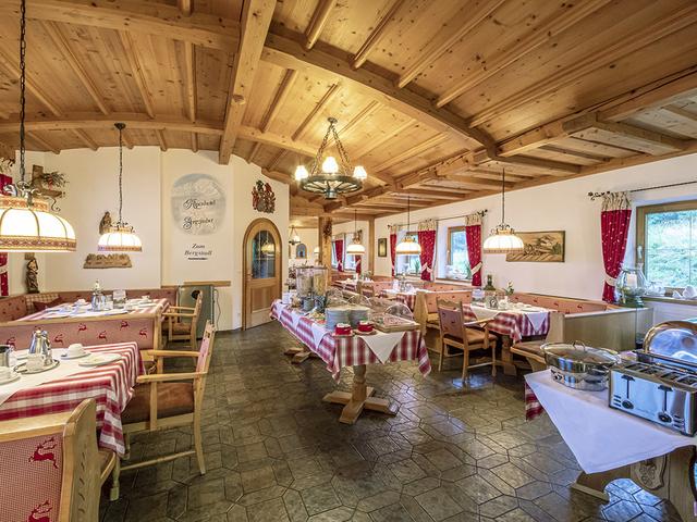 Alpenhotel Bergzauber - ресторан