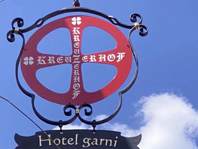 Kreuzerhof Hotel Garni - Logo