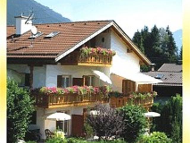 G&auml;stehaus Sonnenschein - Outside