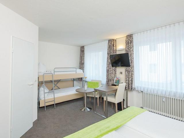 City Hotel Freiburg -Ihr Zuhause auf Reisen- - Room