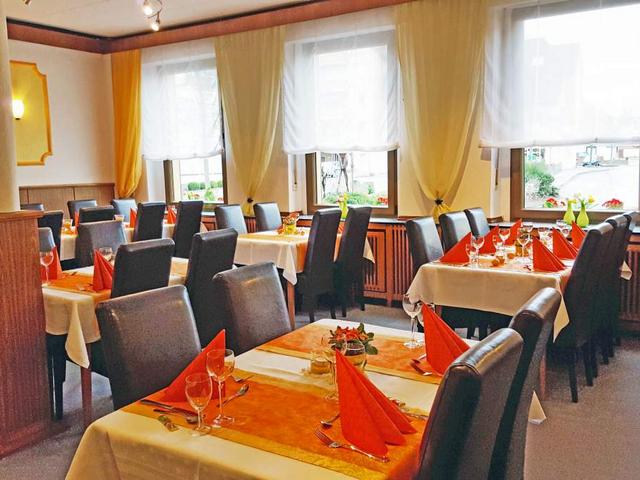 Hotel-Restaurant Rhein-Ahr - מסעדה