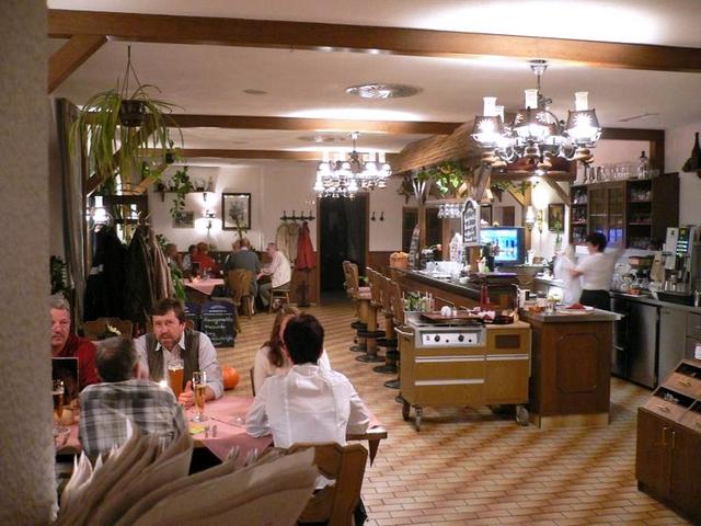 Gasthaus und Hotel Spreewaldeck - מסעדה
