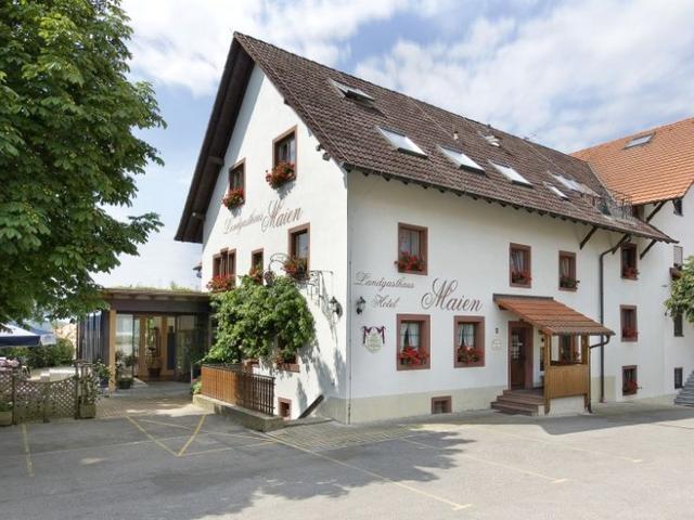 Landgasthaus-Hotel Maien - Vista exterior