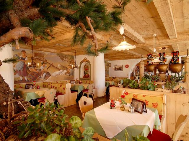 Alpengasthof Gröbl-Alm - 餐馆