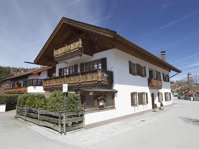 Ferienwohnungen Haus Werdenfels - Vista al exterior