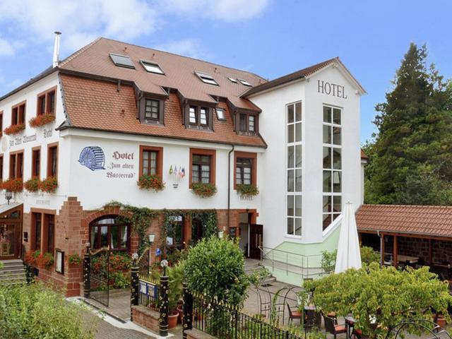Hotel Zum Alten Wasserrad - Outside
