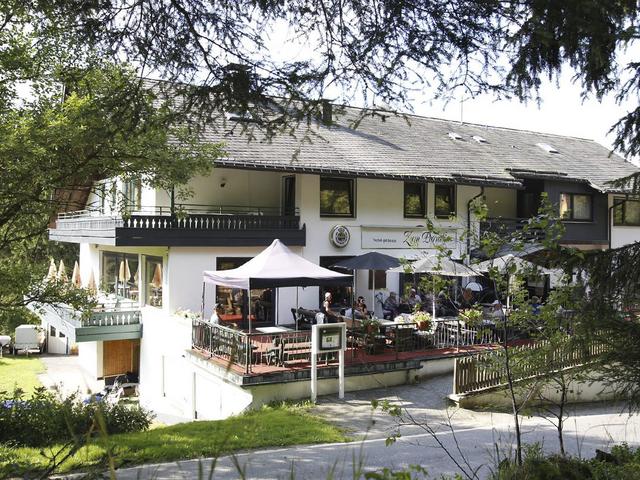 Hotel und Pension zum Paradies - Išorės vaizdas
