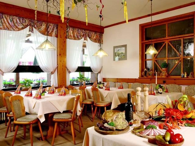 Hotel Gasthof Blick zum Maimont - ресторан