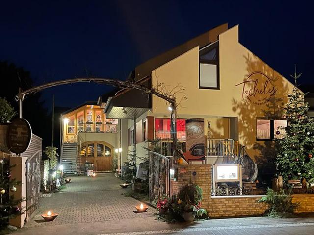 Tacheles Landrestaurant und G&auml;stehaus Schmitt - Aussenansicht