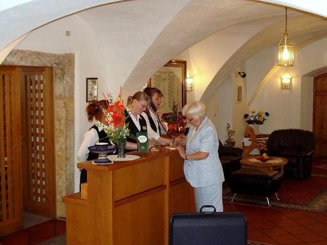Schlo&szlig;-Hotel Hirschau - R&eacute;ception