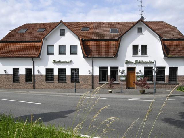 Hotel Zum Schänzchen - Вид снаружи