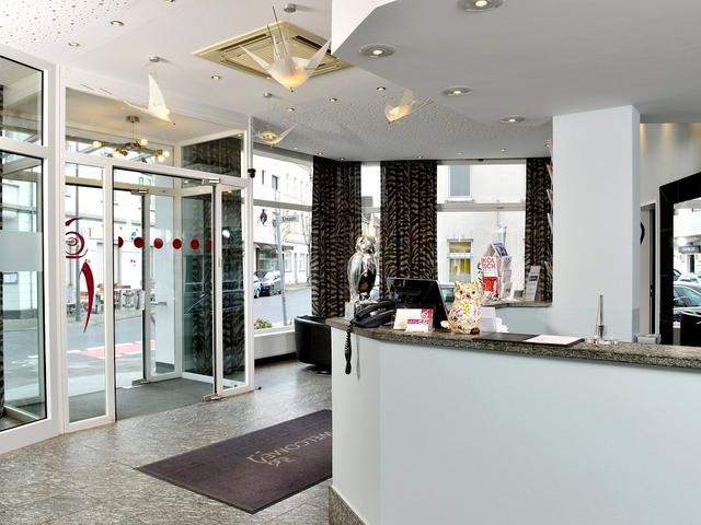 Hotel UHU K&ouml;ln - &Upsilon;&pi;&omicron;&delta;&omicron;&chi;ή