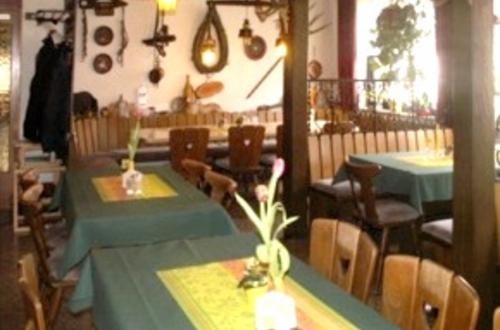 Bild: Gasthaus Café Zum goldenen Ritter