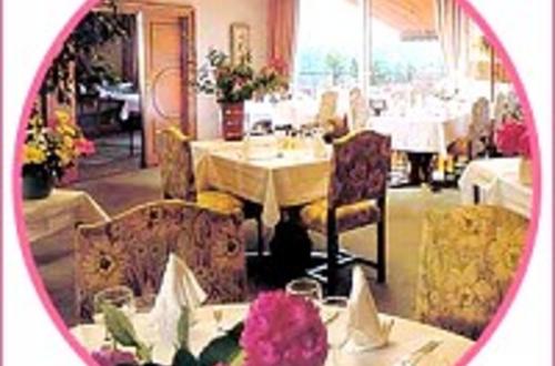 slika: Restaurant Aux Trois Roses