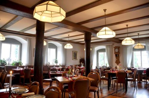 Bild: Restaurant Schloss Döttingen